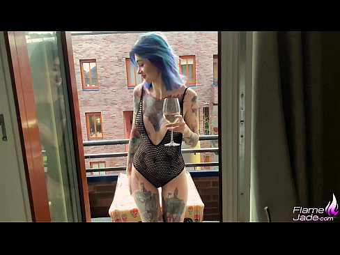 ❤️ Enorm tjej som suger med en gupp och knullar passionerat under öppen himmel ❌ Pornvideo at sv.bassaniluigi.ru